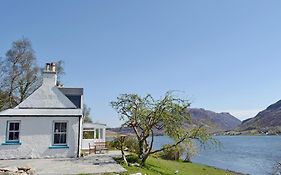 Loch Shore Cottage
