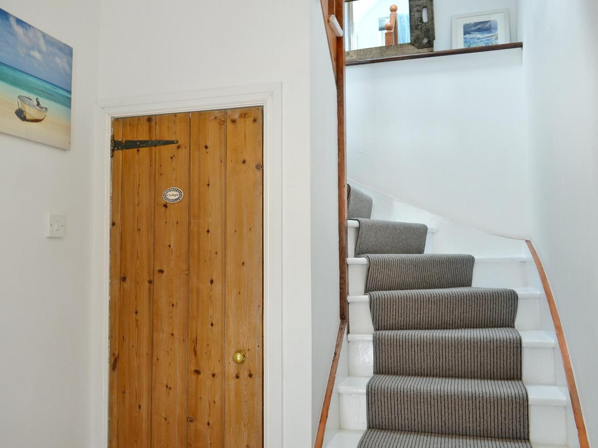 Loch Shore Cottage Dornie Exterior photo