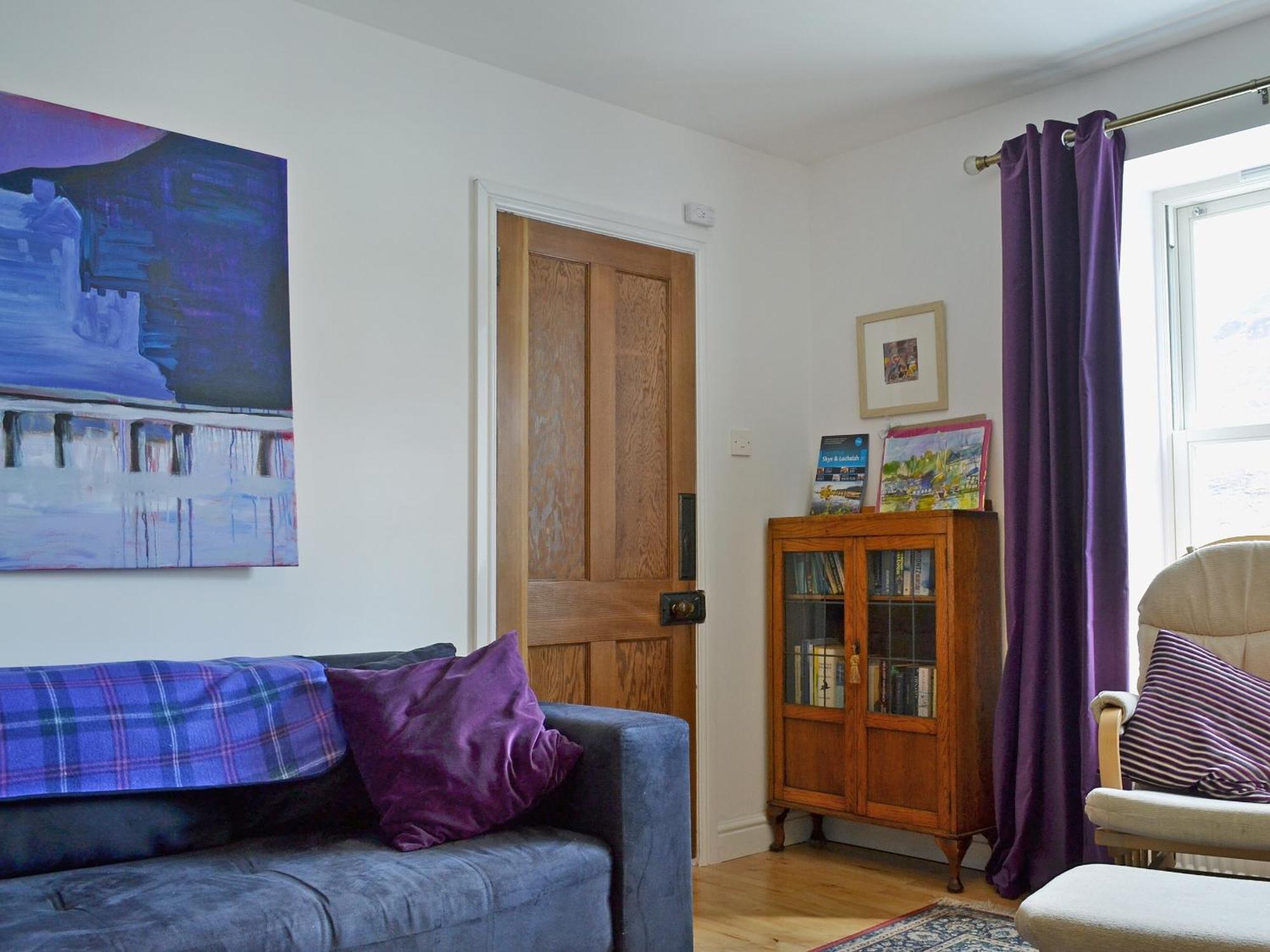 Loch Shore Cottage Dornie Exterior photo